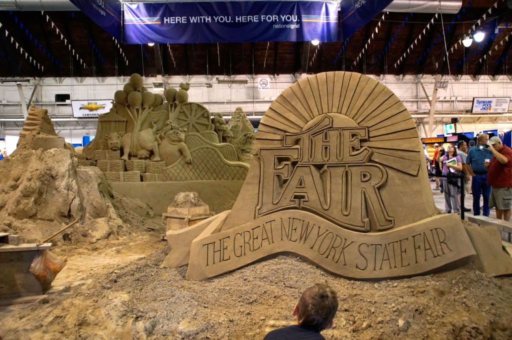 BEST SAND SCULPTURE 13