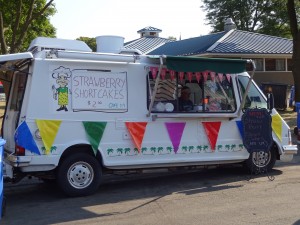 SHORTCAKES TRUCK 16