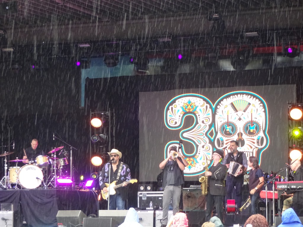 It seemed like a sick joke that the rain stopped just as the Maverick's terrific Wednesday afternoon New York State Fair concert at Chevy Court ended. Despite miserable conditions, an enthusiastic audience cheered the 30-year-old band's 80-minute set. More on the show later on State Fair Hound.