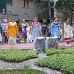 WOMEN DANCERS