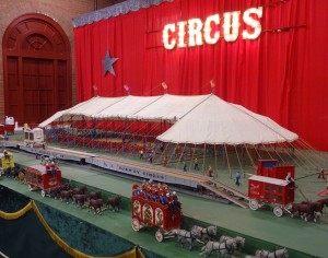 CIRCUS